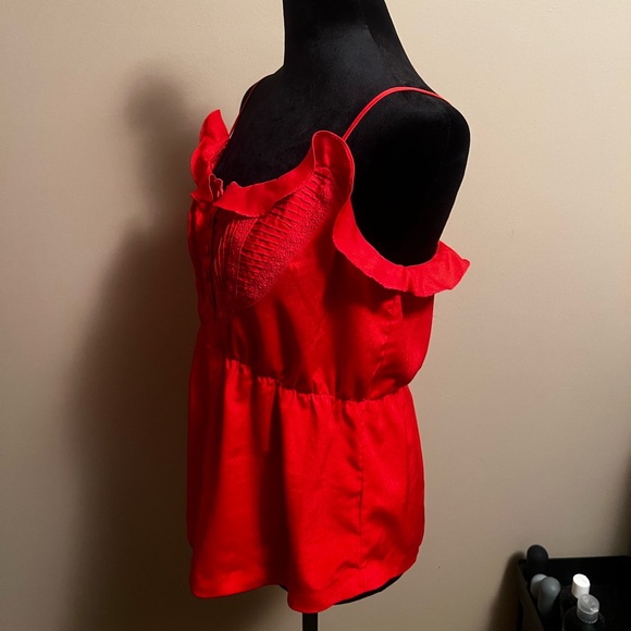 Flowy Tank - Picture 2 of 7